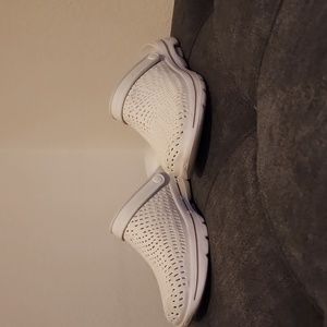 Womens Skechers Cali Gear White Clogs